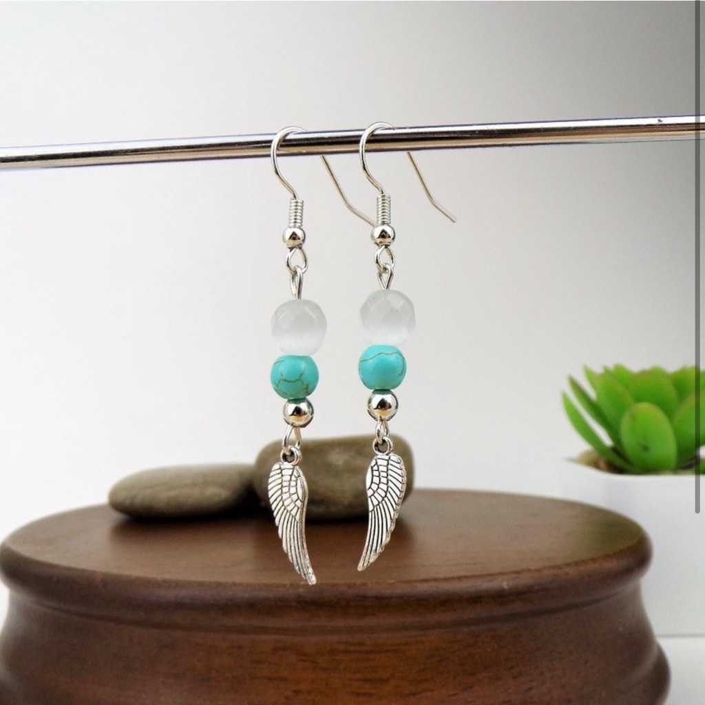 Wing Charm Earring 12$